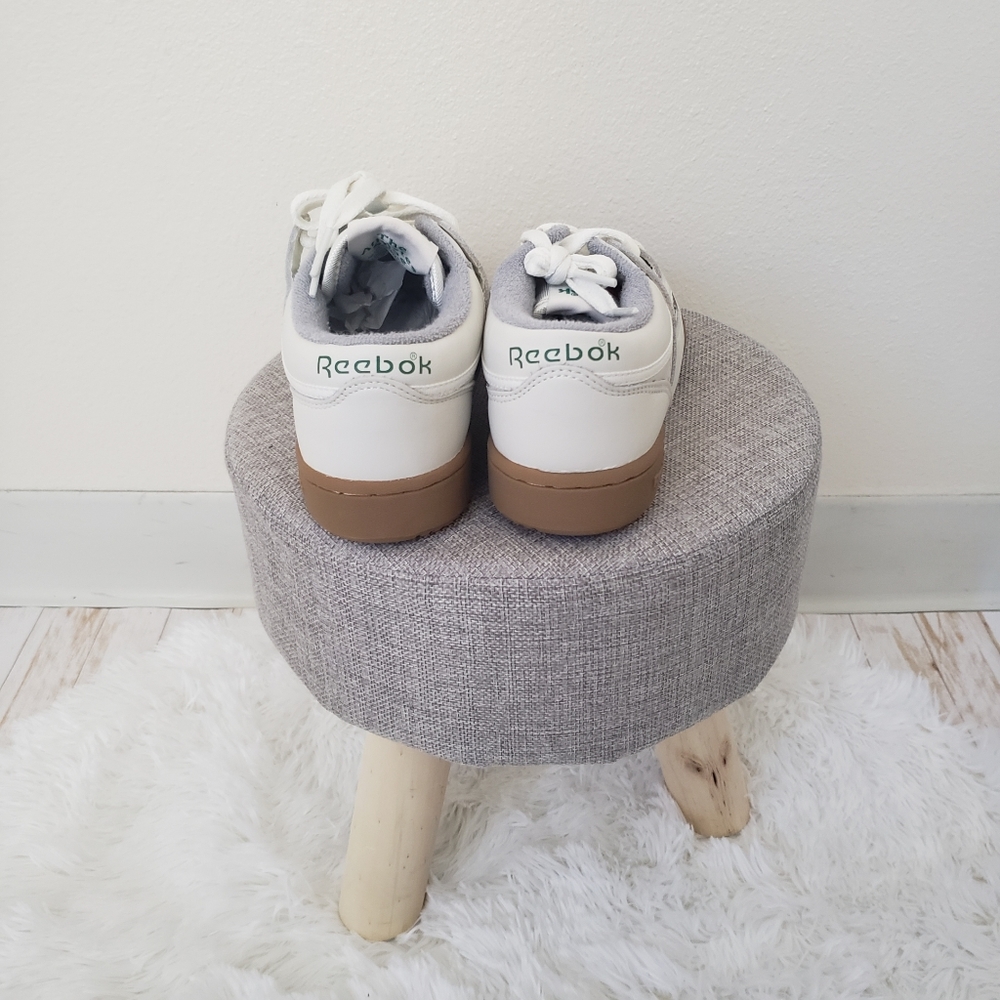 New Reebok Classic Shoes - Picture 3 of 6